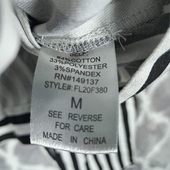 Jacket Womens Medium Black White Striped Cropped Button Stretch FAVLUX - Picture 11 of 12